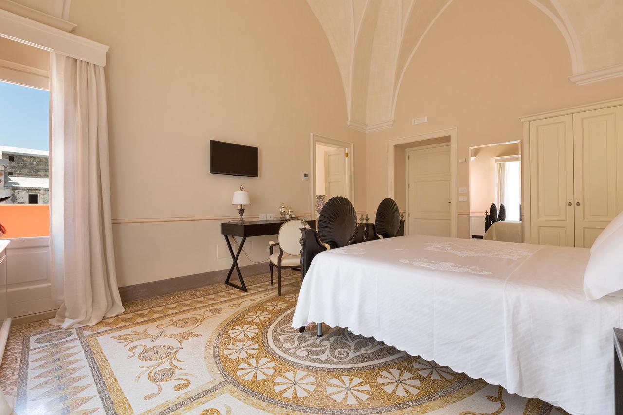 Palazzo Fasti Bed & Breakfast Casarano Exterior photo